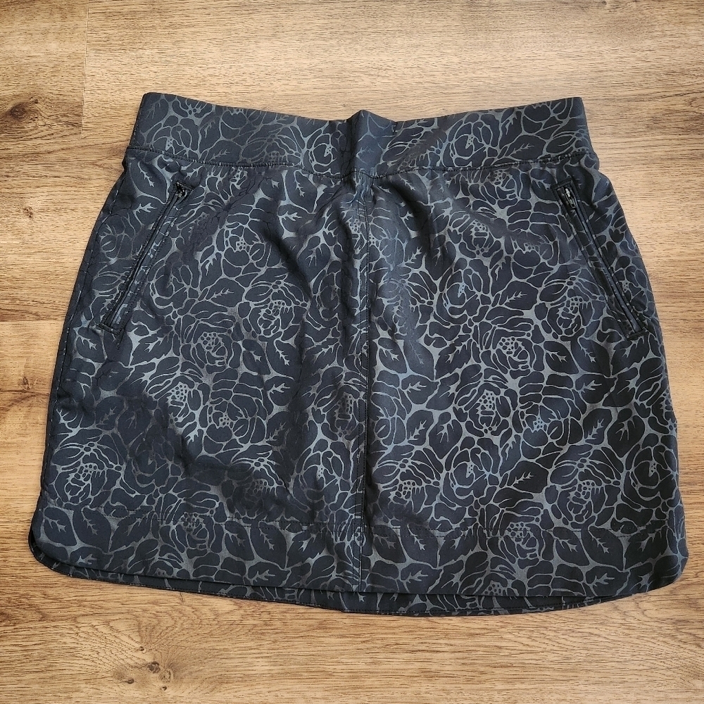 Orvis Women's Embossed Pull-On Travel Skort